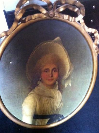 École Française du XIXe siècle "Portrait de femme portant une capeline et boucles...