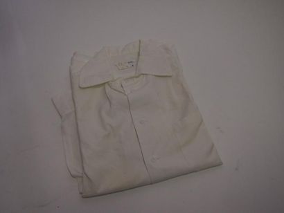 Yohji YAMMAMOTO pour Homme Chemise en coton blanc, petit col, simple boutonnage,...