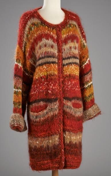 Pierre BALMAIN Manteau en laine mohair tricotée, multicolore, effet de rayures horizontales,...