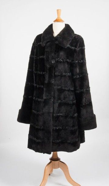 null Manteau reversible en nylon de soie noir et patchwork de vison dark, travail...