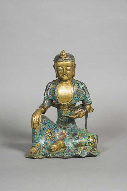 null Bouddha Guan yan XIXème en émaux cloisonné. Hauteur: 32.5 cm