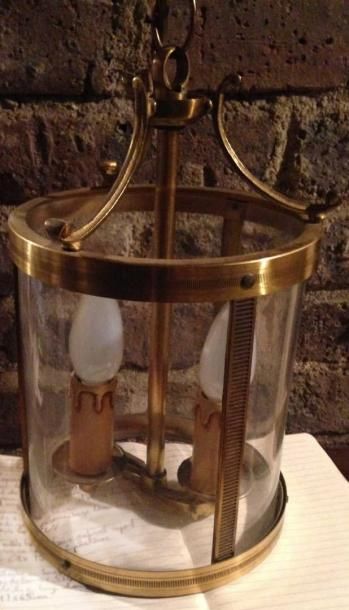 null LANTERNE en bronze doré. Style Louis XV. H. Lanterne 22 cm - H. totale 50 c...