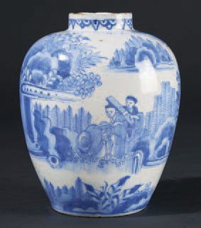 "DELFT" "Vase ovoïde en faïence à décor en camaïeu bleu de chinois dans un paysage...