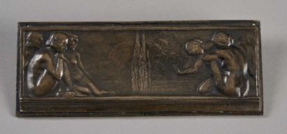 M. TOBONTIEJIA Bas relief en bronze à patine brune présentant des femmes aux bains...