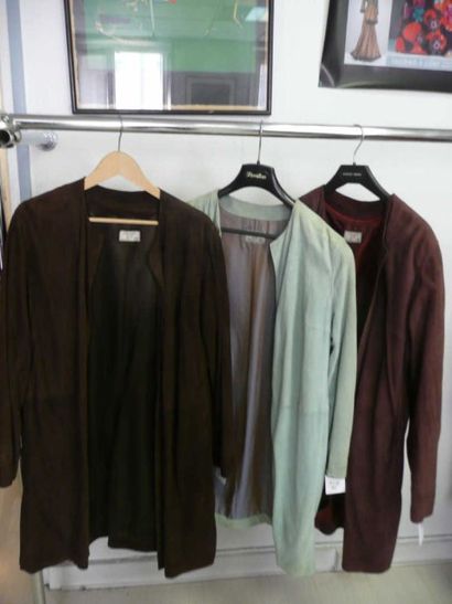 FAHMI Design Ensemble de trois 7/8 identiques en daim prune, marron, turquoise, encolure...