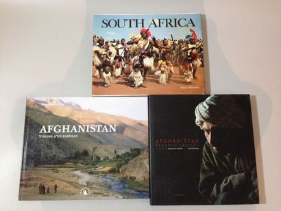 null Ensemble de trois ouvrages : 
- Stéphane ALLIX
 "Afghanistan Visions d'un Partisan",...