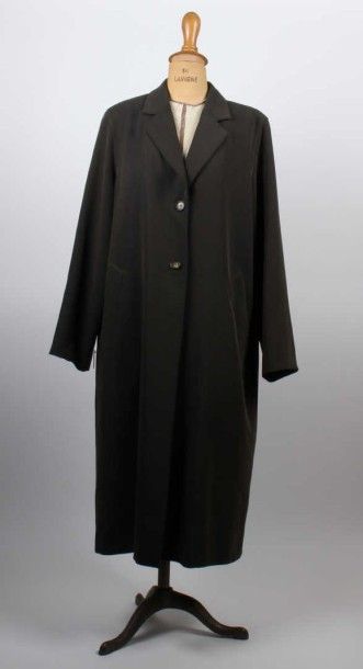 RAMO SPORT Manteau en drap kaki, col cranté, simple boutonnage, deux poches verticales,...