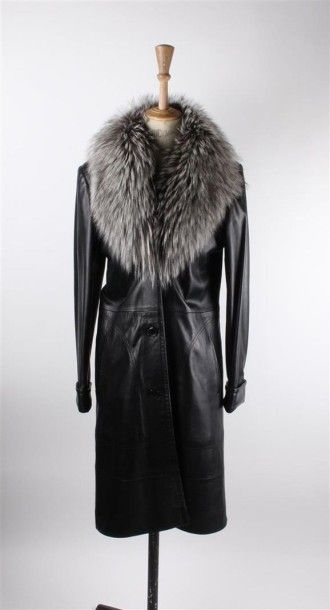 SKINER'S Manteau en cuir agneau noir, grand col amovible en renard argenté, simple...