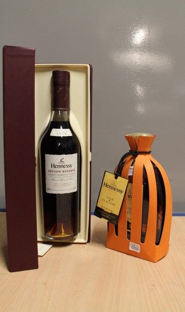 null 1 bouteille Hennessy fine de Cognac 1 bouteille Hennessy Grand champagne congac....