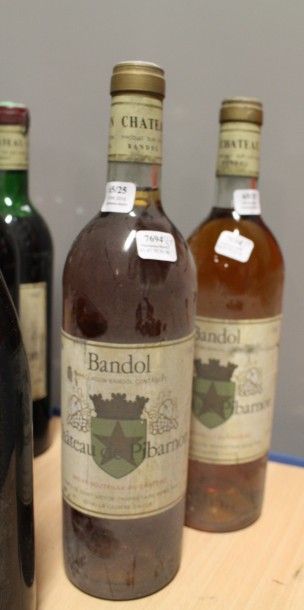 null 2 bouteilles "Château de Sanret" - 1990, Sauvignon. Bas goulot, haute épaule....