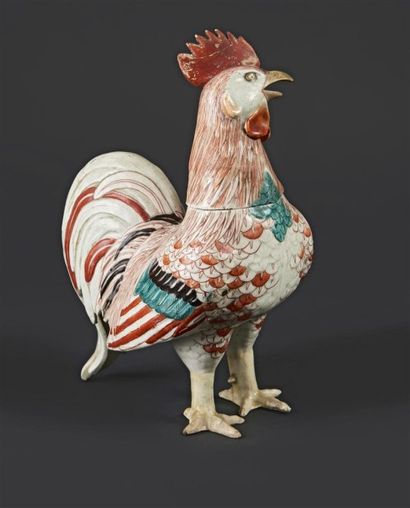 JAPON Figure de coq en porcelaine d'Arita, la tête formant couvercle tournée vers...