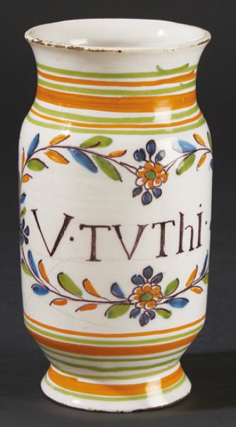 MIDI Albarello cylindrique en faïence à décor polychrome de l'inscription V.
TVThi...