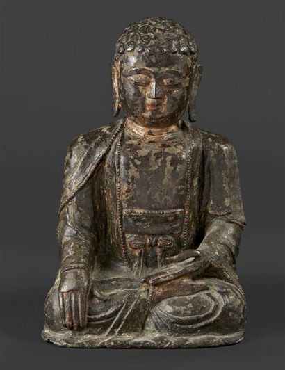 CHINE - Epoque MING (1368 - 1644) Statuette de bouddha assis en padmasana en bronze...