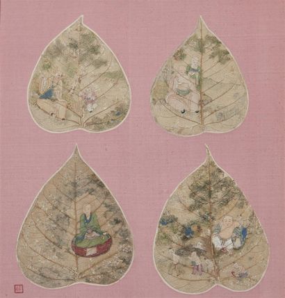 CHINE - XIXe siècle Quatre peintures sur feuille de pipal, représentant des Luohan...