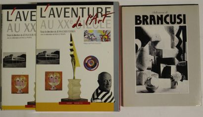 null Ensemble de deux ouvrages sur le XXe siècle : - Jean-Louis FERRIER, L'Aventure...
