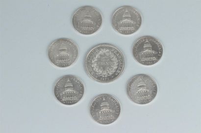 null ENSEMBLE en argent et métal argenté comprenant : 
Pièces en argent : 7 x 100...