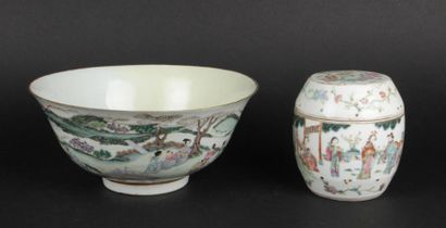 null CHINE CANTON
Grand bol et un pot couvert en porcelaine à décor polychrome des...