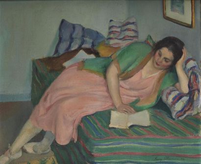 null Henri OTTMANN (1877-1927)
Femme lisant sur le divan
Huile sur toile, signée...