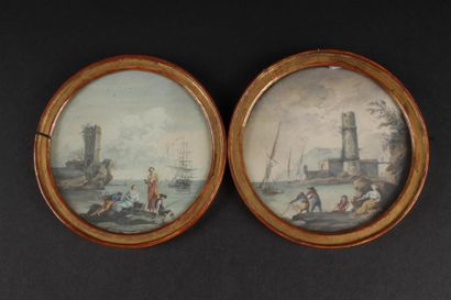 null Deux miniatures rondes « paysage marin animé de personnages » formant pendants,...