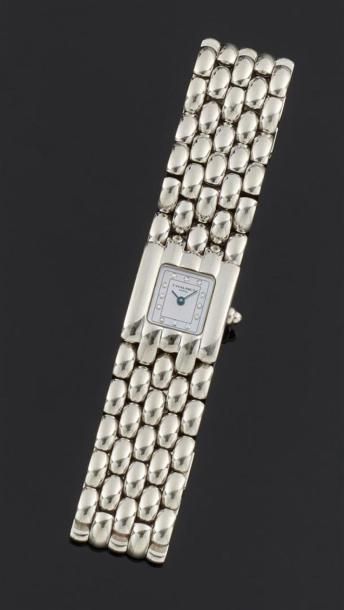 null CHAUMET
Montre-bracelet de dame en métal, la montre de forme rectangulaire,...
