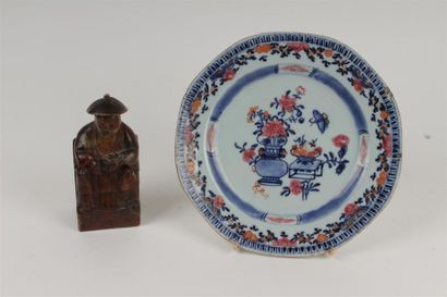 null CHINE, Compagnie des Indes - Epoque QIANLONG (1736 - 1795)
Assiette en porcelaine...