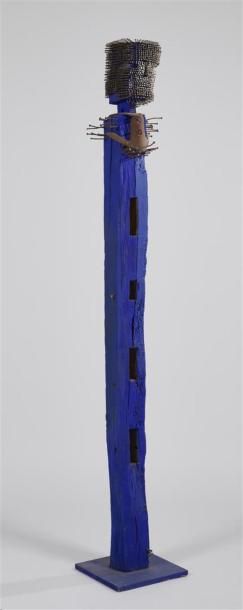 null VÉRONIQUE VERMEIL (1938-2017)
Homme totem bleu
Bois, clous, ferrures et pigments....