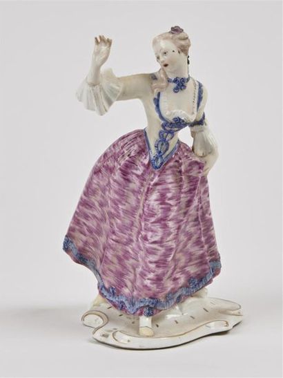 null Nymphenburg
Statuette en porcelaine représentant Colombine debout sur une base...