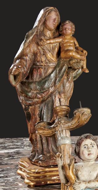 null Vierge à l'Enfant en bois polychrome.
XVIIIe siècle (accidents, manques et restaurations).
H...
