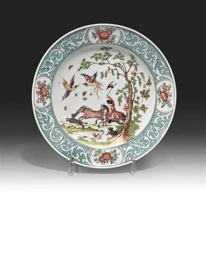 null MEISSEN
Assiette en porcelaine à décor polychrome d'un cavalier oriental chassant...