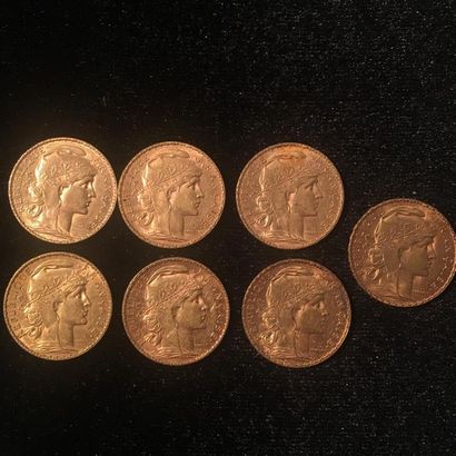null * FRANCE. Septs pièces de 20 Francs or. 1901(1), 1902 (1), 1905 (2), 1907 (1),...