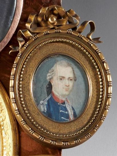 null ECOLE FRANCAISE de la fin du XVIIIe siècle 
Portrait en buste d'un garde de...