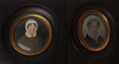 null ECOLE FRANCAISE du XIXème siècle
Deux miniatures, Portrait de femme coiffée...