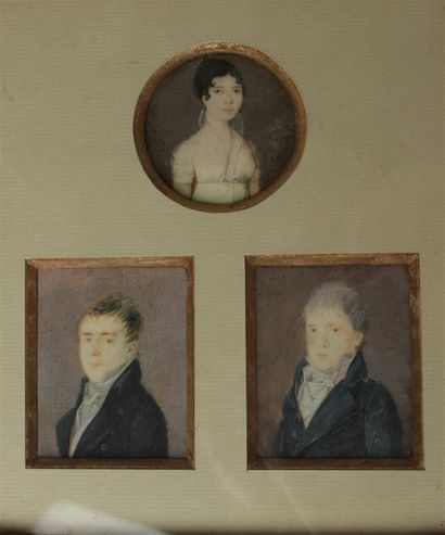 null ECOLE FRANCAISE du XIXème siècle.
Trois miniatures: Portrait de femme en robe...