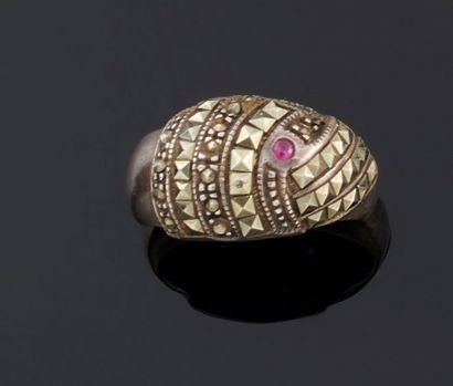 null Bague boule en argent 925 millièmes ornée de lignes de marcassites taillées...