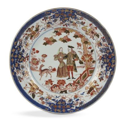 null Chine
Plat rond en porcelaine à décor bleu, rouge et or dit Imari au centre...