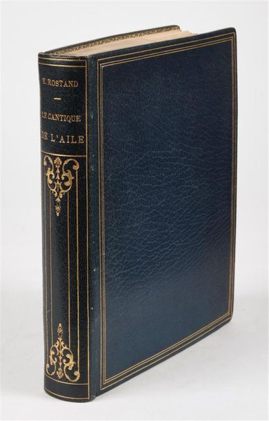 null Edmond ROSTAND. Le Cantique de l'aile. Paris, Charpentier et Fasquelle, 1922....