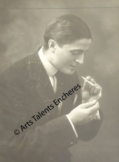 null G.DUPONT Eméra.

"Portrait d'Henri Bosc" c 1910.Epreuve argentique époque monté...
