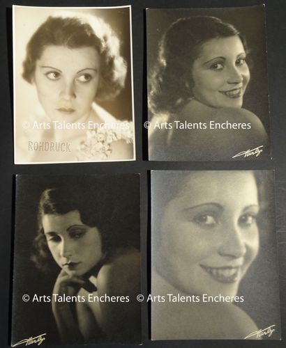 null HARLIP

"Ensemble de 22 portraits d'une comédienne à identifier c 1920. Epreuves...