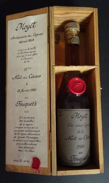 null Cognac 

Moyet, antiquaire du Cognac. Très vieux Cognac 1982, en coffret exemplaire...