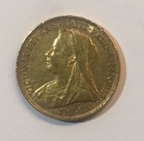 null Gold coin. United Kingdom

One Victoria widow Sovereign gold coin - 1900 .

Weight...