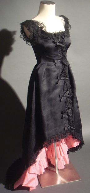  CRISTOBAL BALENCIAGA. Exceptional Haute Couture evening gown, Flamenco spirit, in...