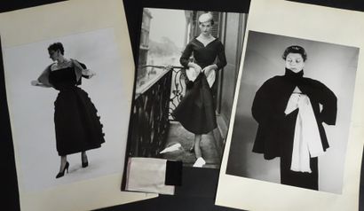 null JEAN PATOU - PHOTOGRAPHIES. 7 photographies argentique des robes Haute Couture...