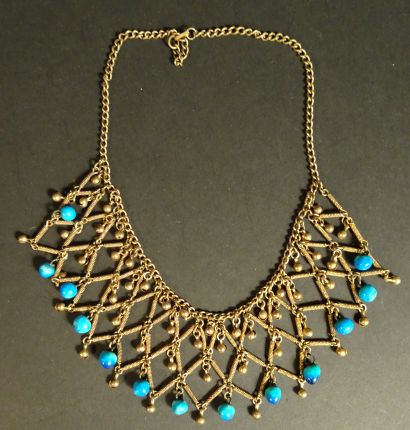 null Collier vers 1930 dans le style Byzantin.