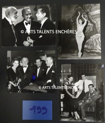 null PHOTOGRAPHS. Set of 10 photographs of Serge Lifar with President Auriol, in...