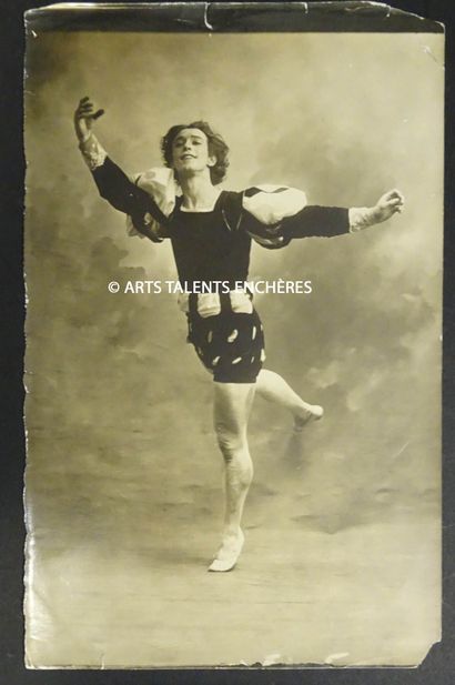 null PHOTOGRAPHIE. Ballets Russes de Serge de Diaghilev. NIJINSKI dans les "Sylphides",...