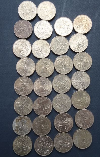 null 30 pieces of 10 frs Francis Rude 1984. Cupro-Nickel. Weight : 301 g.