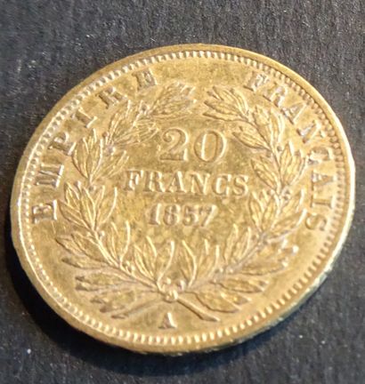 null Pièce OR. Pièce 20 francs Napoléon III, OR, tête nu, signé BARRÉ au dessus....