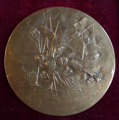 Medal in gilded bronze for the French Ministry...