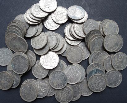 null 77 pièces de 10 francs Turin en argent . Années 1947/1948/1949. Poids : 540,50...