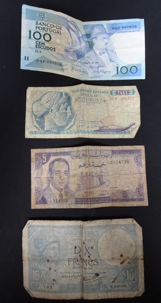 null 4 billets de 10 francs Voltaire. 2 billets 1970 et 2 billets 1974.
On ajoute...